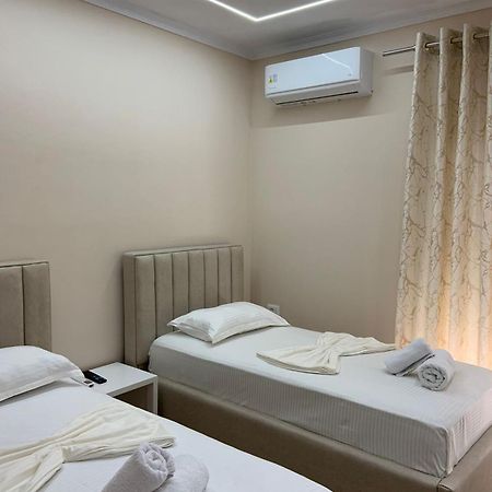 קורצ'ה Vila Qyteza מראה חיצוני תמונה